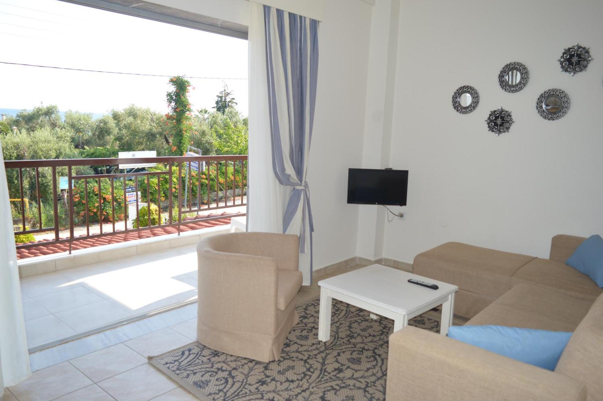Leonidas Apartments And Suites Mola Kaliva Exterior foto