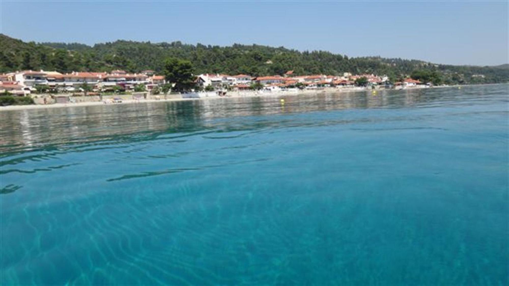 Leonidas Apartments And Suites Mola Kaliva Exterior foto